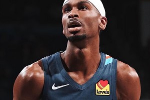 银河娱乐城登录入口-随着雷霆赢18分，骑士输10分，NBA季后赛最新排名出炉！湖人2连败